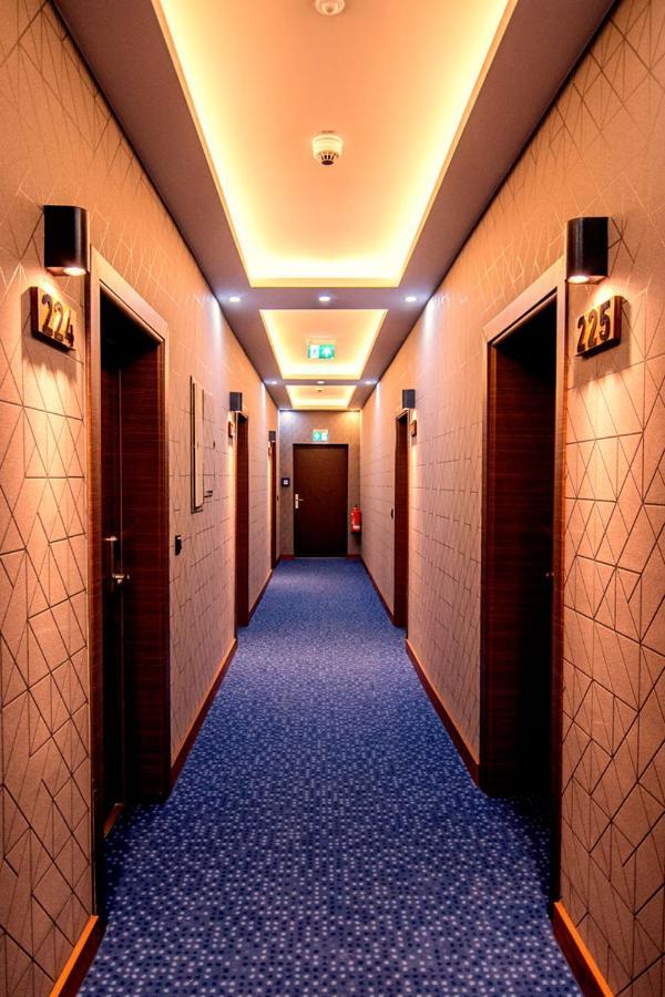Hotel Yaman Eberswalde-Finow Exteriör bild